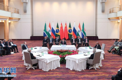 习近平访问金砖国家新开发银行，深化合作，共谋发展新篇章