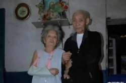 八旬老人与亡子女友再婚，续写人生新篇章