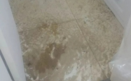 婚房惨遭粪水浸泡，业主崩溃求助，这婚还怎么结？