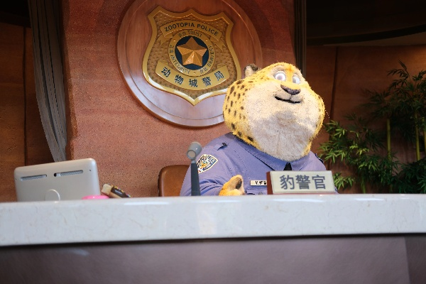 网红豹警官华丽转身，荣升文旅局长引关注