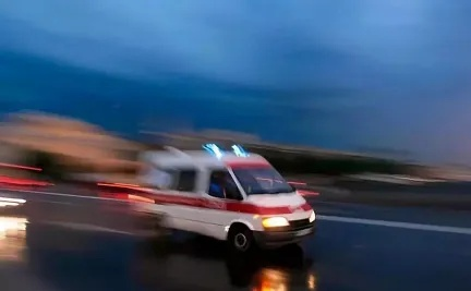 悲剧瞬间！汽车漂移事故致1死，救护车紧急救援途中被取消任务