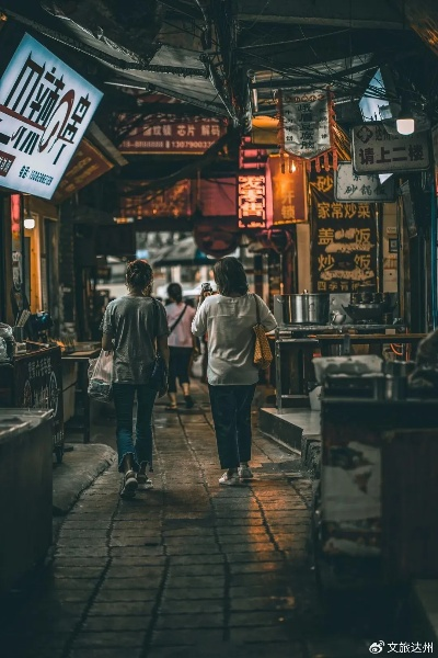 五一市井游必逛的老街烟火气，漫步历史深处，品味人间烟火