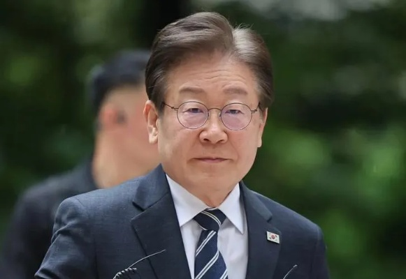 韩国政治风云录，140天内三位代理总统的权力接力