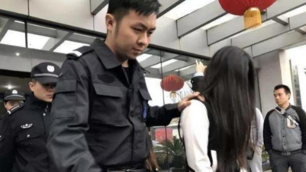 没人能包庇董小姐，正义的底线不容触碰