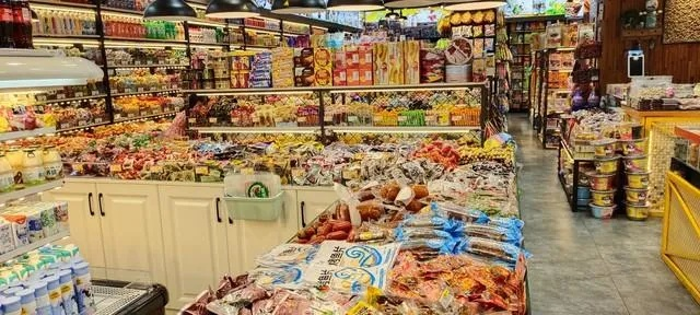 第一批零食店创业潮，他们如何赚够千万财富，潇洒离场？