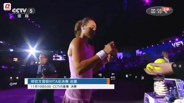 郑钦文系鞋带速度惊艳世界，外国人目睹后惊呆不已！
